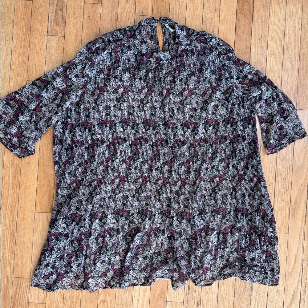 Zara‎ Basic Floral Plisse Blouse Black Burgundy Bell Sleeve Mock Neck Top Large
